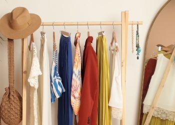 What are the Best Selling Products on the Internet?