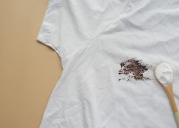 Odor and Stain Removal Methods in Wholesale Clothing Products
